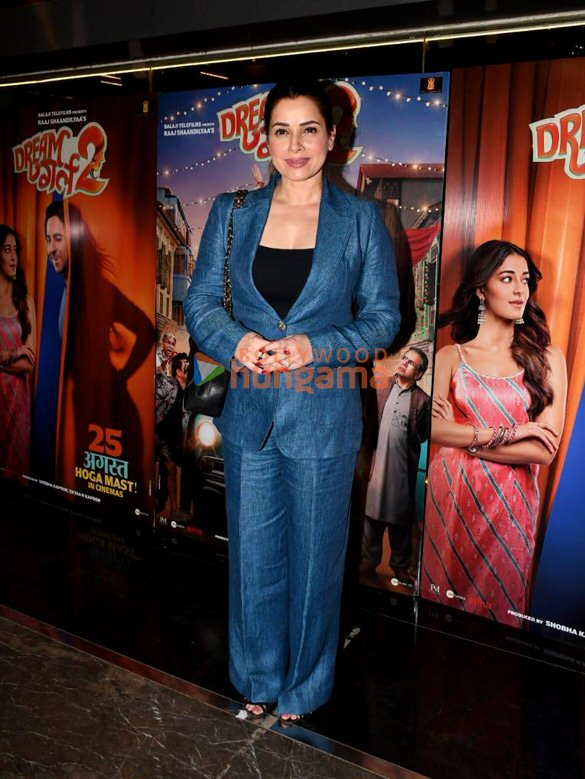 photos celebs grace the premiere of dream girl 2 10