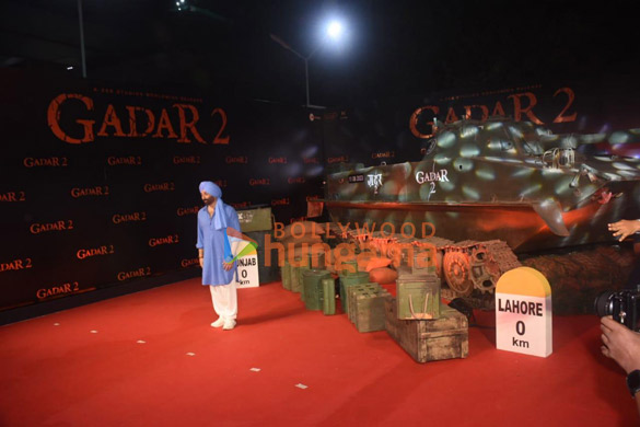 photos celebs grace the premiere of gadar 2 9