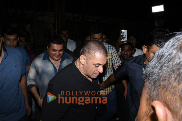 photos celebs snapped at bastian in worli2 2