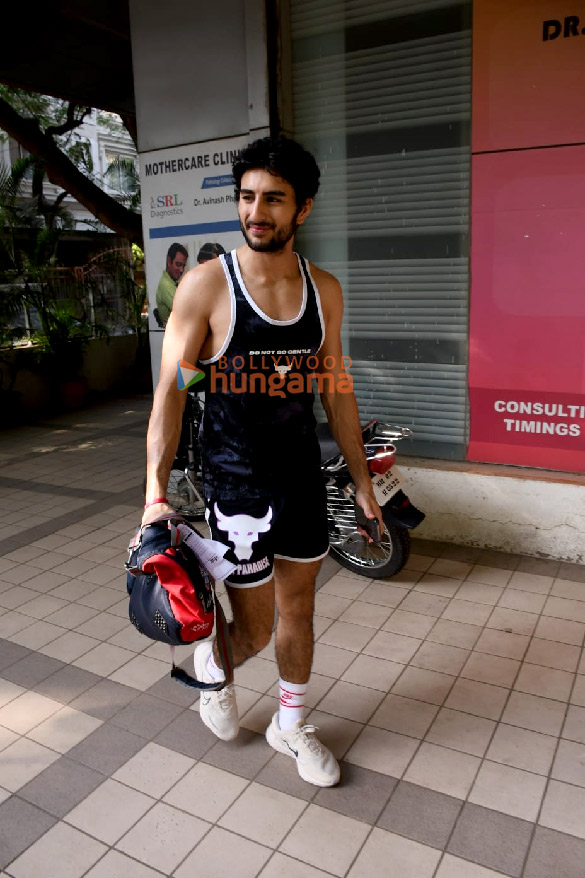 photos ibrahim ali khan snapped at the gym in juhu 3