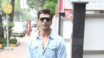 Photos: Karan Singh Grover spotted at a store in Mumbai