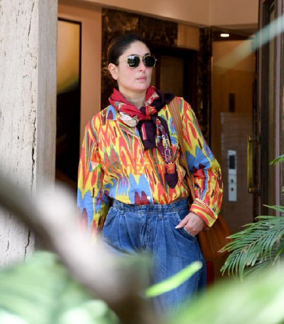 photos kareena kapoor khan and reema jain snapped in bandra 3