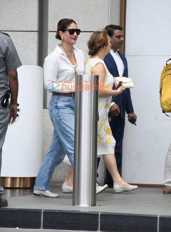 photos kareena kapoor khan spotted in bkc 1