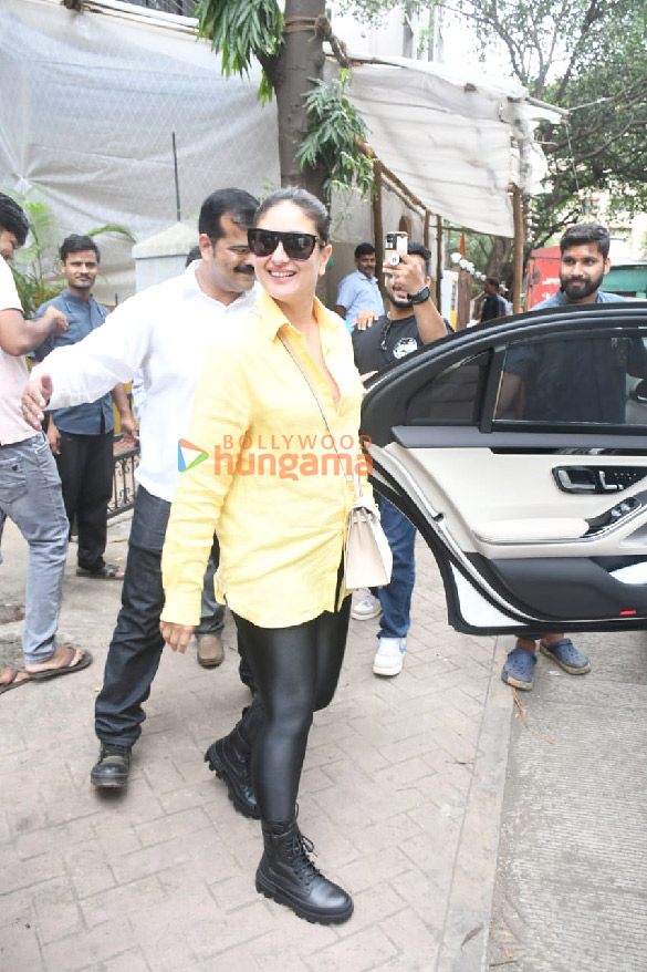 photos kareena kapoor snapped in bandra 5