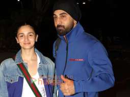 Photos: Ranbir Kapoor, Alia Bhatt, Vicky Kaushal and others snapped at the airport