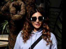 Photos: Shama Sikander snapped in Khar