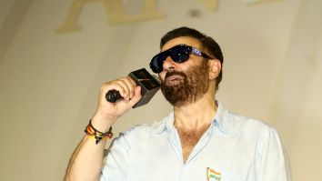 Photos: Sunny Deol visits Miraj Cinemas in Indore for the promotions of Gadar 2