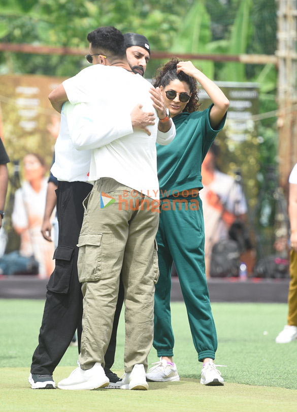 photos team of ghoomer organizes a cricket match with cast and crew 1