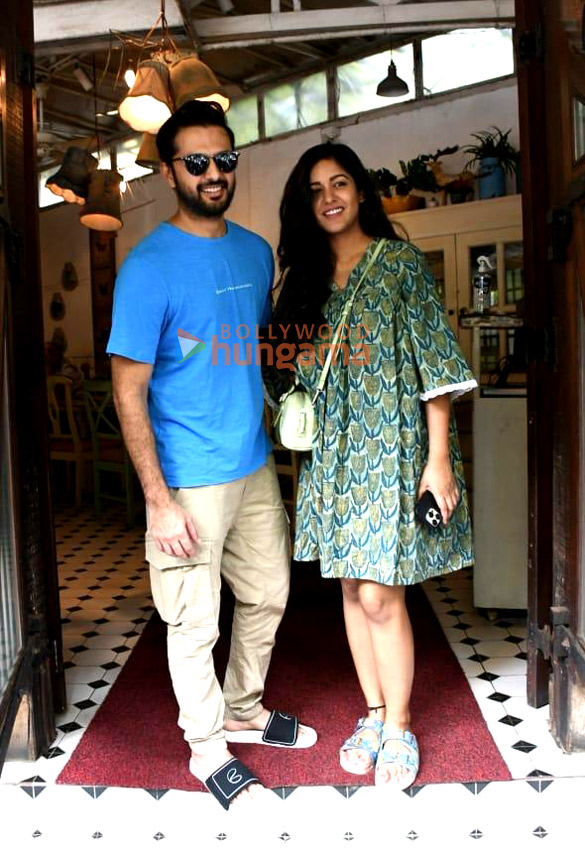 photos vatsal sheth and ishita dutta spotted at fable cafe in juhu 3