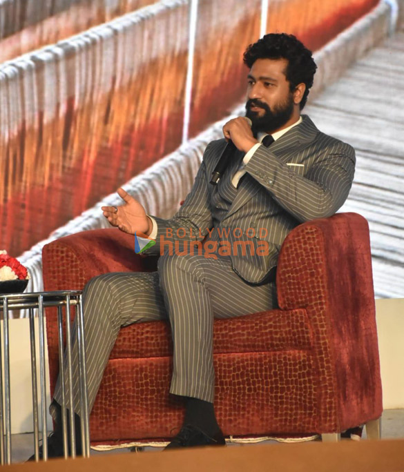 photos vicky kaushal graces the india international jewellery show premiere 2023 6