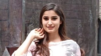 Rasha Thadani waves at paps as she gets clicked in a pink salwar