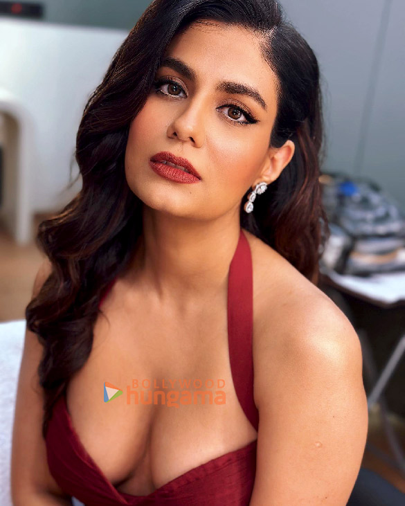 shreya dhanwanthary 2 19