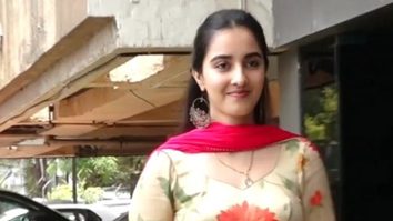 Simratt Kaur looks extremely cute as she smiles cheerfully
