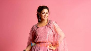 Celeb Photos Of Sonali Bendre