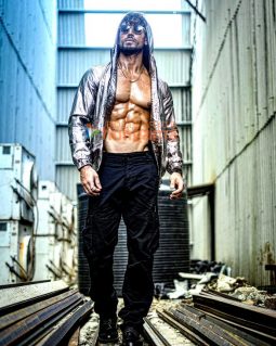 Tiger Shroff