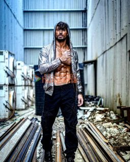 Tiger Shroff