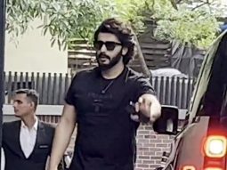 Arjun Kapoor waves at paps as he gets clicked in the city