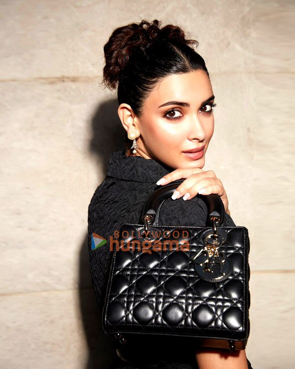 diana penty 2 84