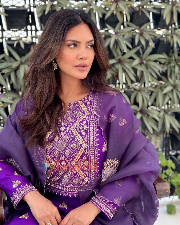 esha gupta 1 118