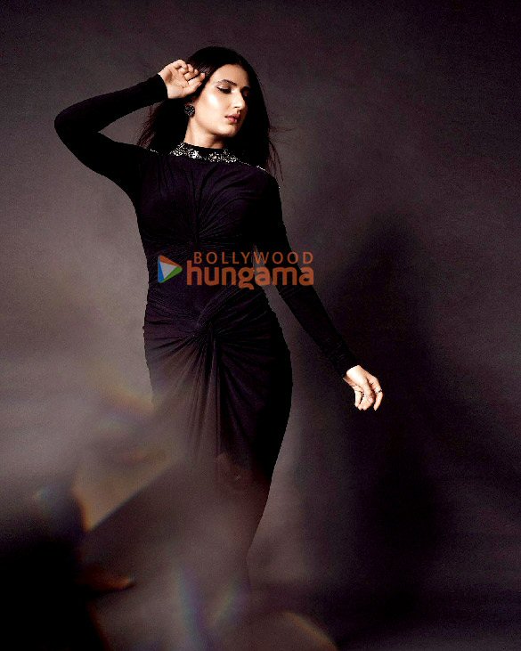 fatima sana shaikh 1 78