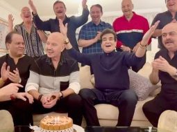 Jeetendra, Prem Chopra and other film fraternity friends celebrate Rakesh Roshan’s birthday in the sweetest way