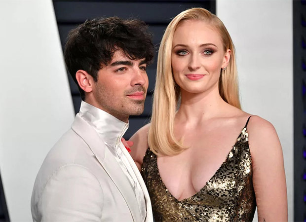 Joe Jonas dons wedding ring at his recent concert amid divorce rumours with Sophie Turner 