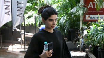 Khushi Kapoor gets clicked by paps post workout session