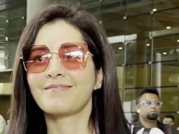 Paps capture Raashii Khanna & Manushi Chhillar together at the airport