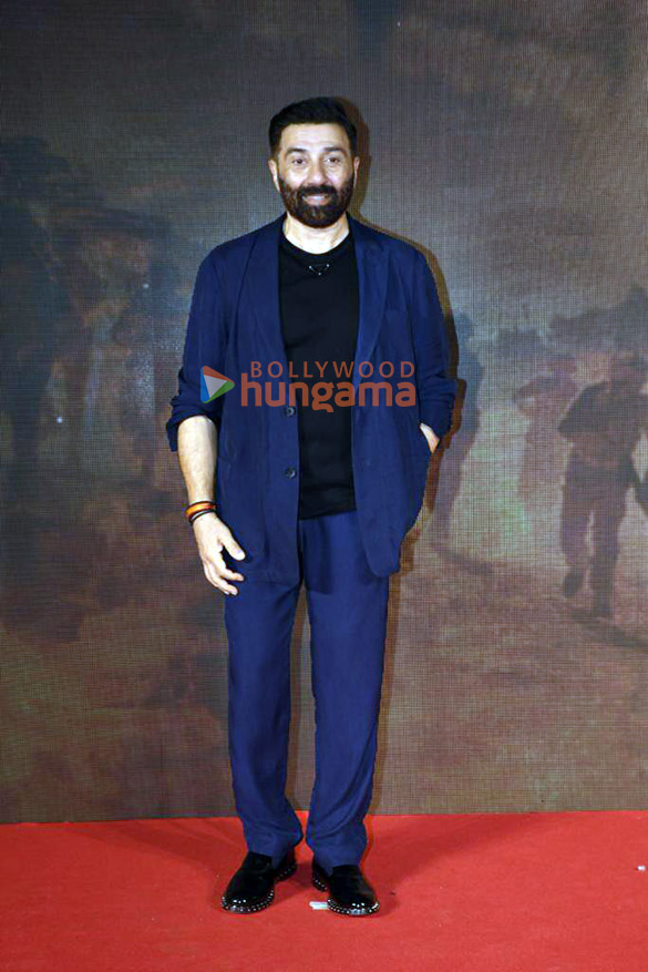 photos celebs grace the success bash of gadar 26 41