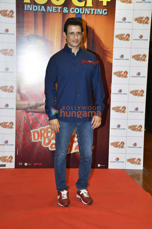 photos celebs grace the success party of dream girl 2 3