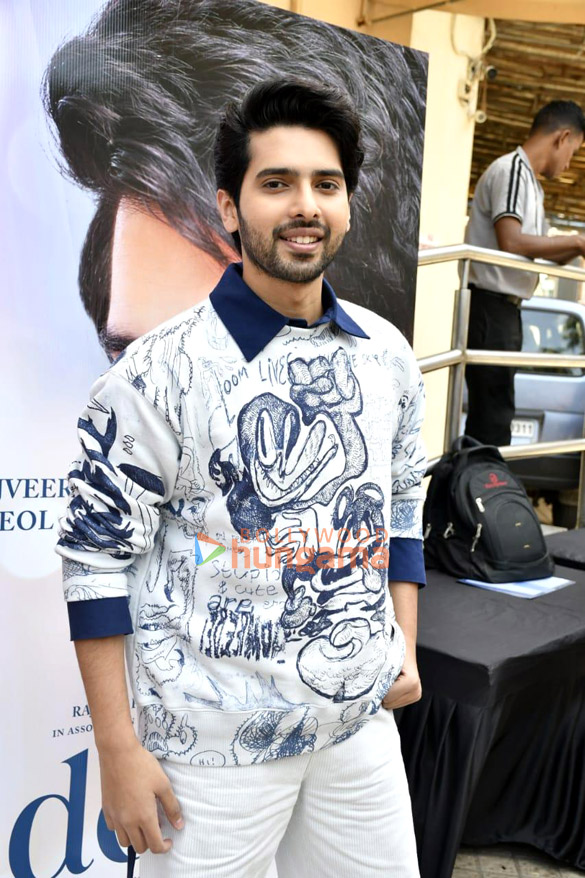 photos celebs snapped at dono trailer launch 7