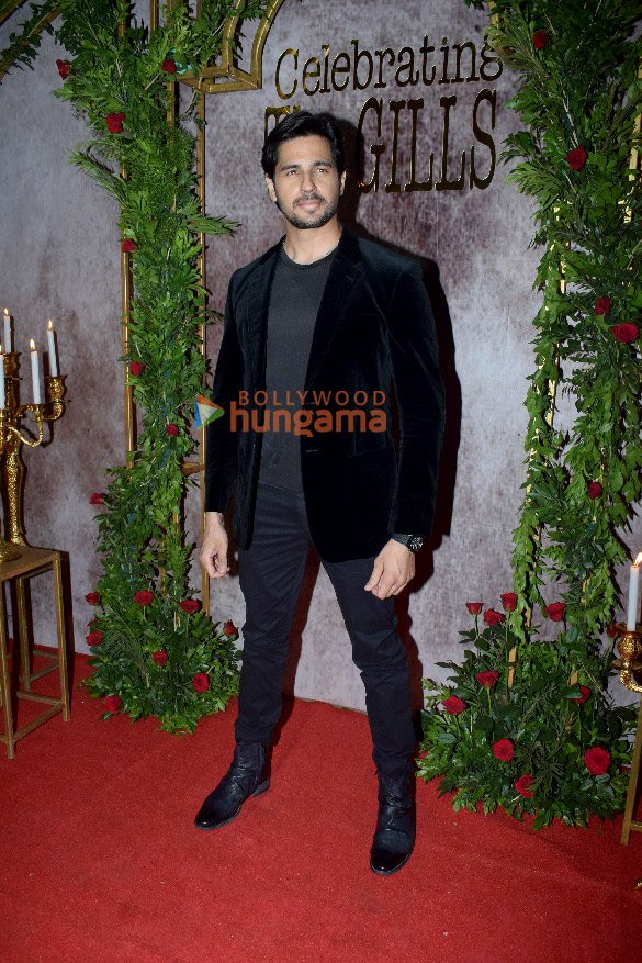 photos celebs snapped at producer aman gill and amrit berars wedding party 11