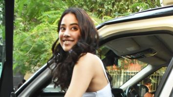 Photos: Janhvi Kapoor snapped at Maddock office