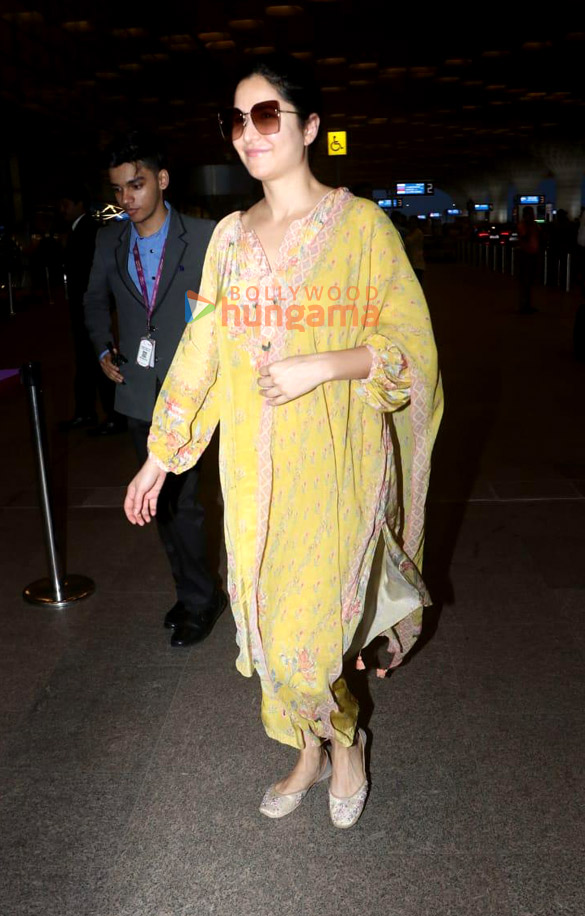 Photos: Katrina Kaif, Manushi Chhillar, Raashii Khanna and others snapped at the airport