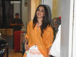 Photos: Kiara Advani snapped in Bandra