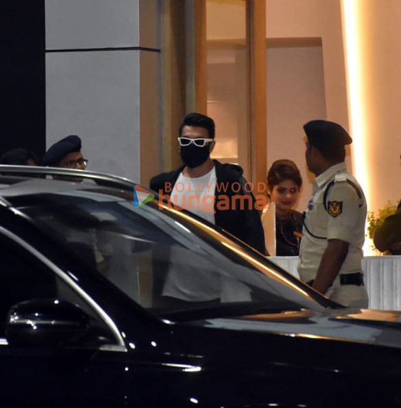 photos ranveer singh and karan johar spotted at kalina airport 5