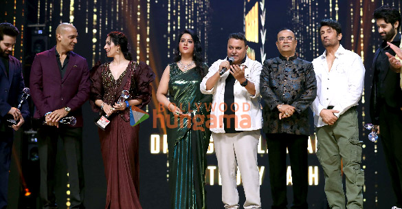 Photos Shilpa Shetty, Hema Malini, Amruta Fadnavis and others celebrate Dr. Yogesh lakhani’s birthday at the 5th Bright Awards (10)
