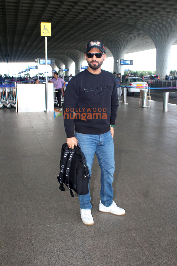 photos shilpa shetty juhi chawla bhagyashree and rahul vaidya snapped at the airport 4