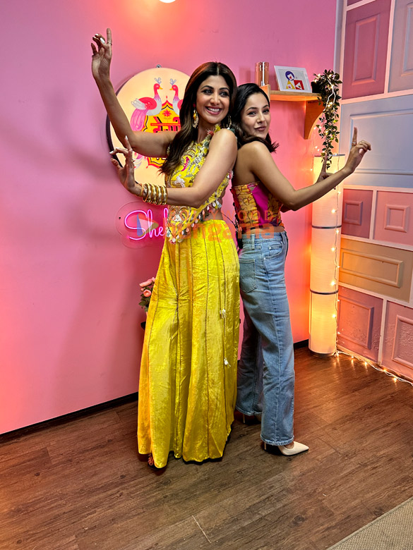 Photos: Shilpa Shetty snapped at Shehnaaz Gill’s chat show Desi Vibes Photos: Shilpa Shetty snapped at Shehnaaz Gill’s chat show Desi Vibes