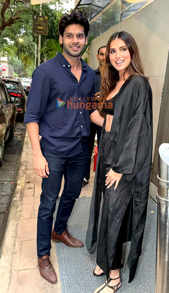 photos tara sutaria and abhimanyu dassani snapped at sanjana sanghis birthday bash 3