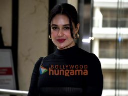 Photos: Yuvika Chaudhary snapped in Mumbai