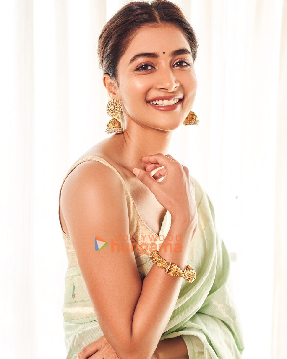 pooja hegde 1 190