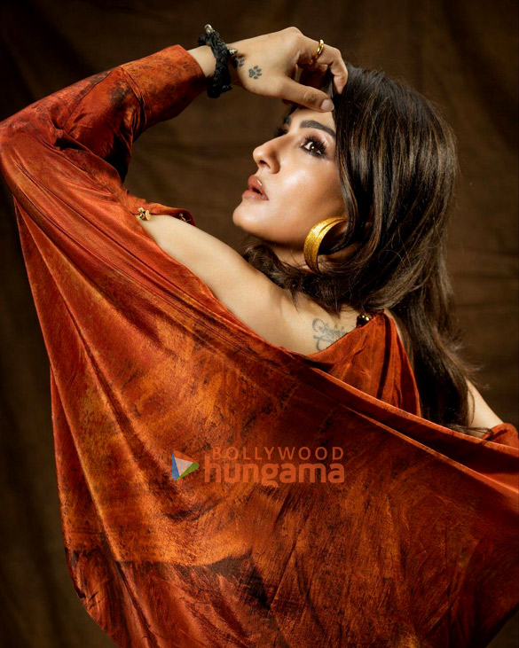 raveena tandon 6 15