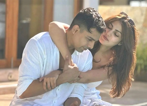 Bombay HC allows Rhea Chakraborty's brother Showik to travel abroad!