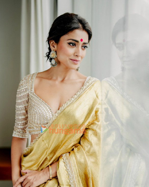shriya saran 2 87