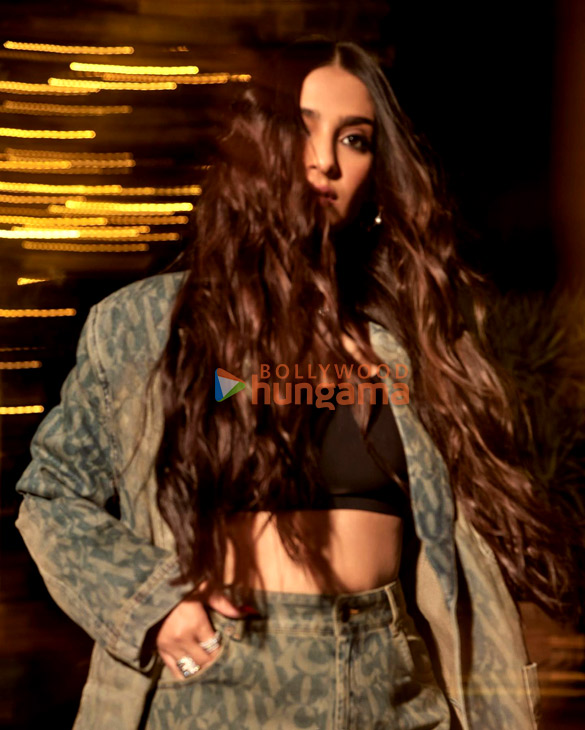 sonam kapoor ahuja 4 30