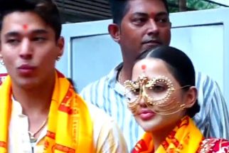 Uorfi Javed sports her funky glasses as she poses with Pratik Sehajpal at Siddhivinayak temple