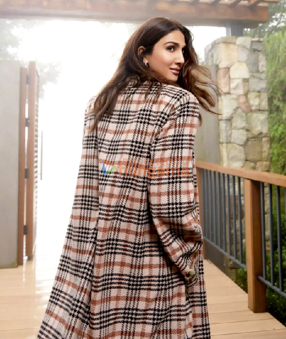 vaani kapoor 5 25