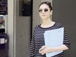 Aditi Rao Hydari gets clicked with Siddharth as she steps out in the city