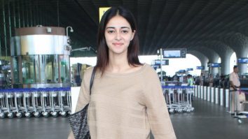 Ananya Panday goes casual as she gets clicked at the airport